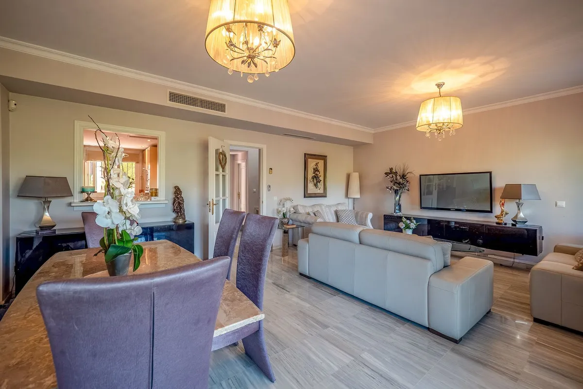 8ea04bfd-2ca1-4c5f-bfab-46aa1c67b853