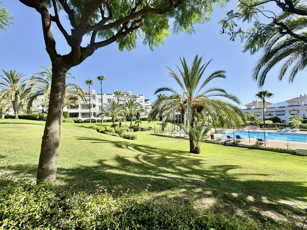 0a56cf1b-b854-49a0-887c-70f83a332b74