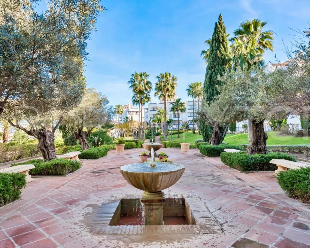 3600b6b5-6e64-47f2-bf42-47737edb1816