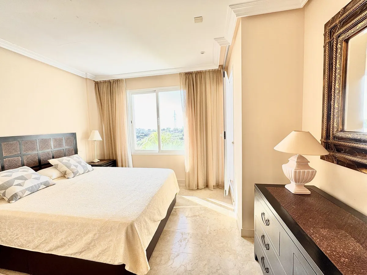 b89a5808-0643-49f3-bc17-5469d24859ba