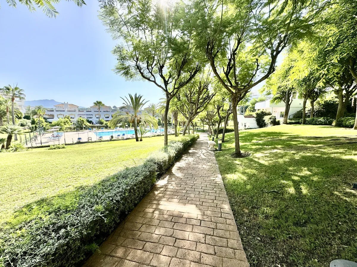 d39d52c0-b07b-439e-887c-85f8541425bb