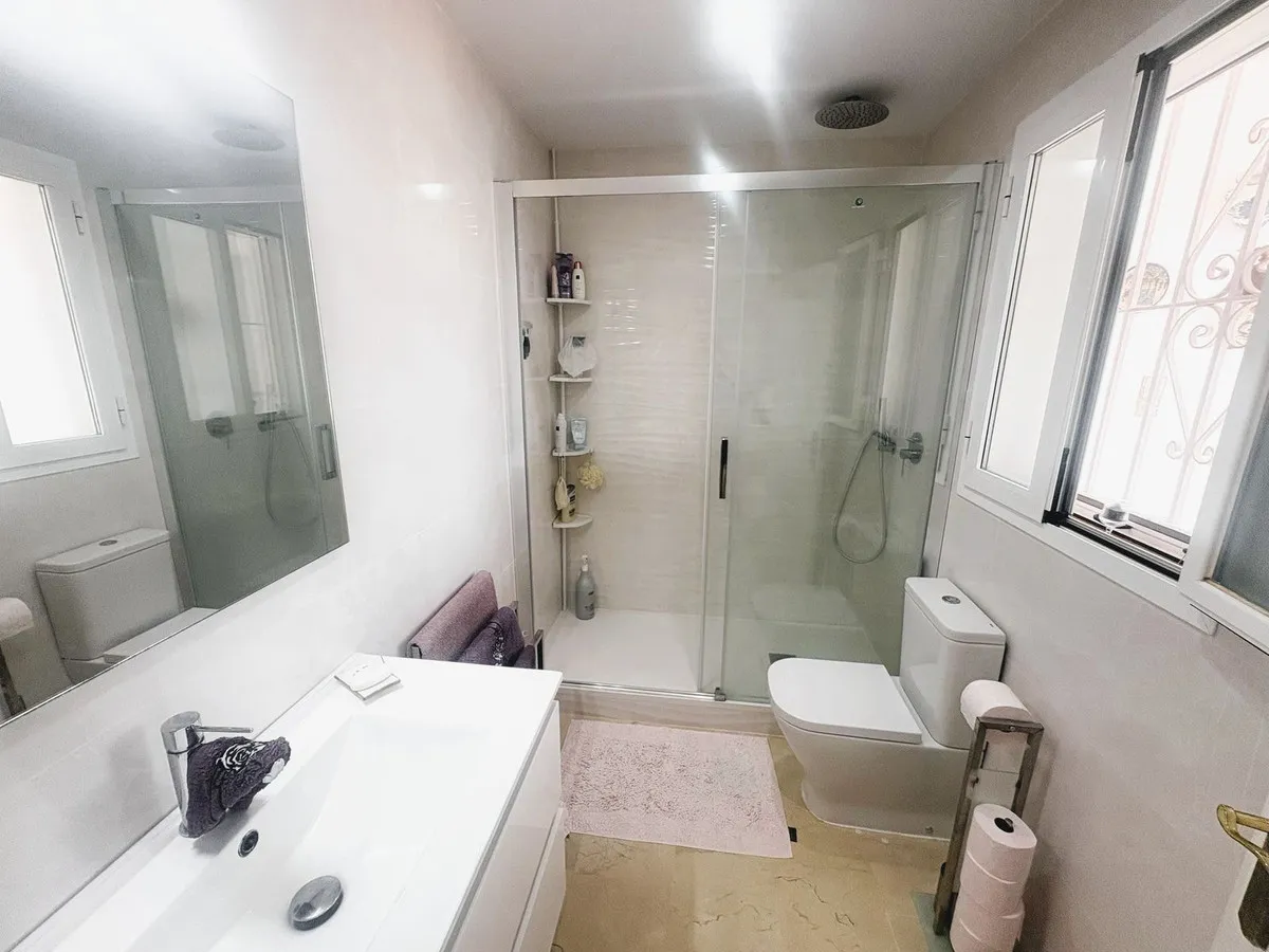 9f94214d-89ad-4ba2-a63e-49fd7e084aaf