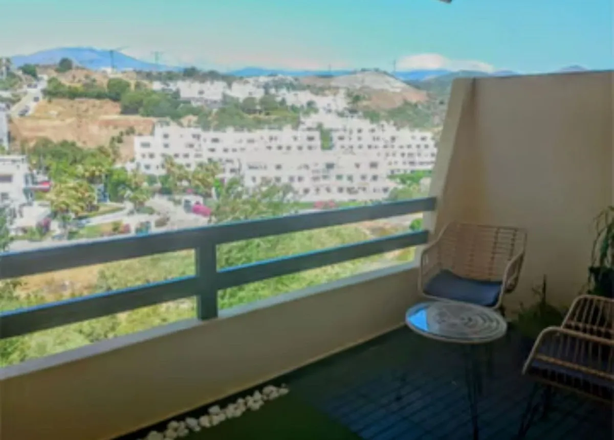 ee4bde0d-5d32-448f-a597-b141c734be52