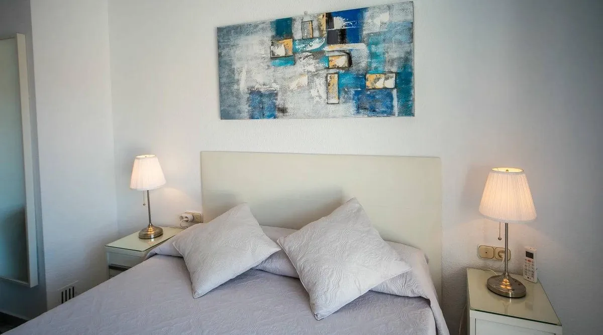 35233de8-09b5-4495-967e-b2cc0830380f