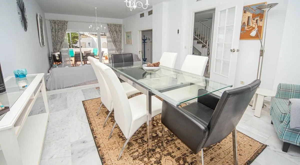 ec719a0f-3d88-4f01-97b9-5e70c685f163