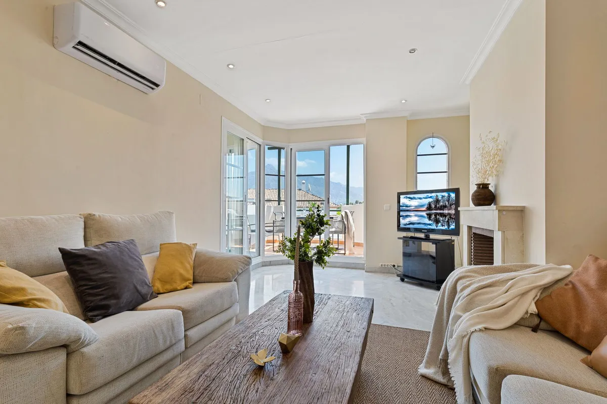 aa36906d-2182-4a63-b7a0-05440e262632