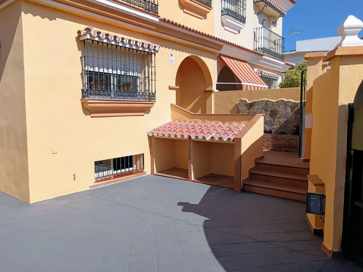 1f1f3396-ae59-4af1-ad27-9d016215bbf7