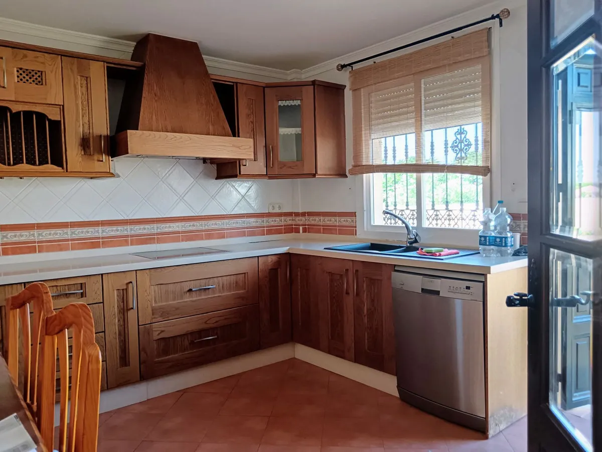 7daffe8f-5a89-40ed-9324-48fcf4326e6e