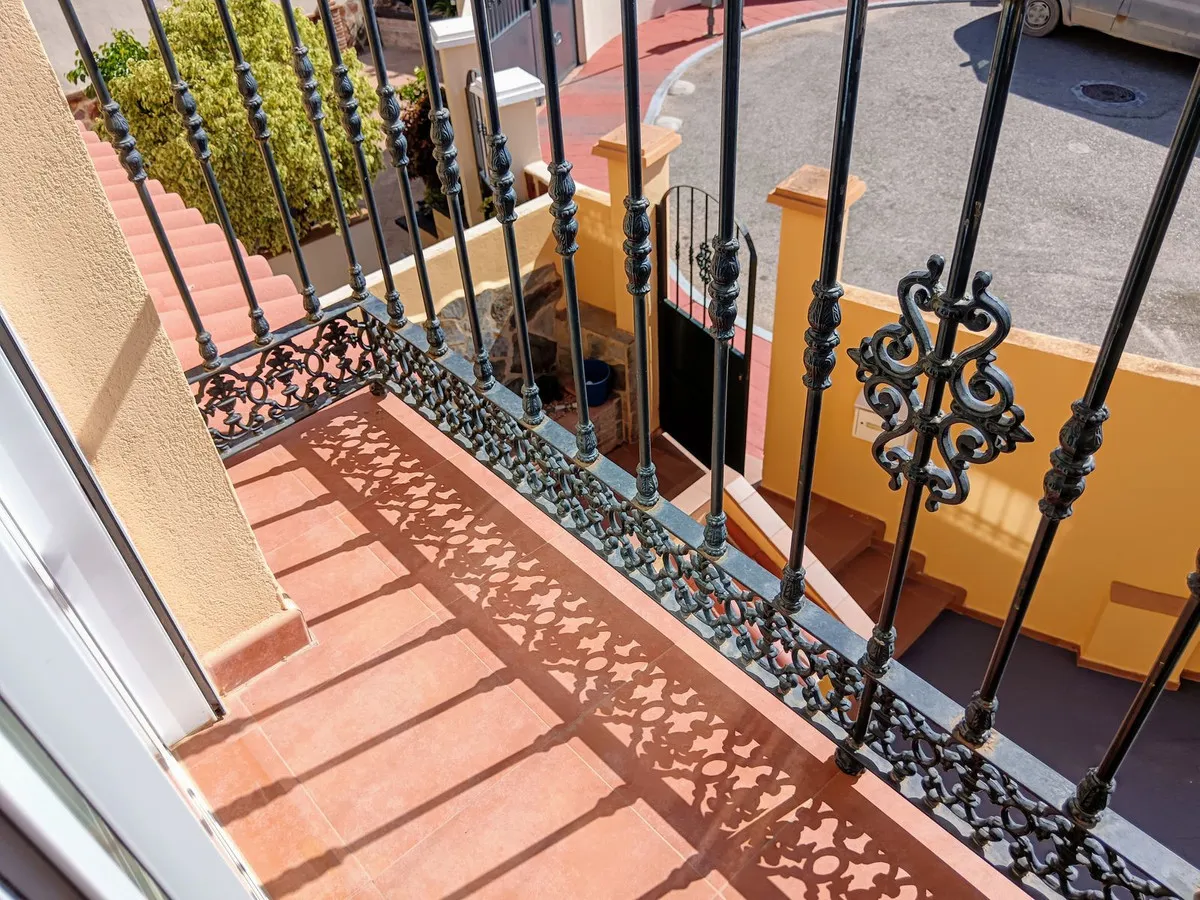 8fac4916-7c55-4270-bf4b-6a7cd3fb6494