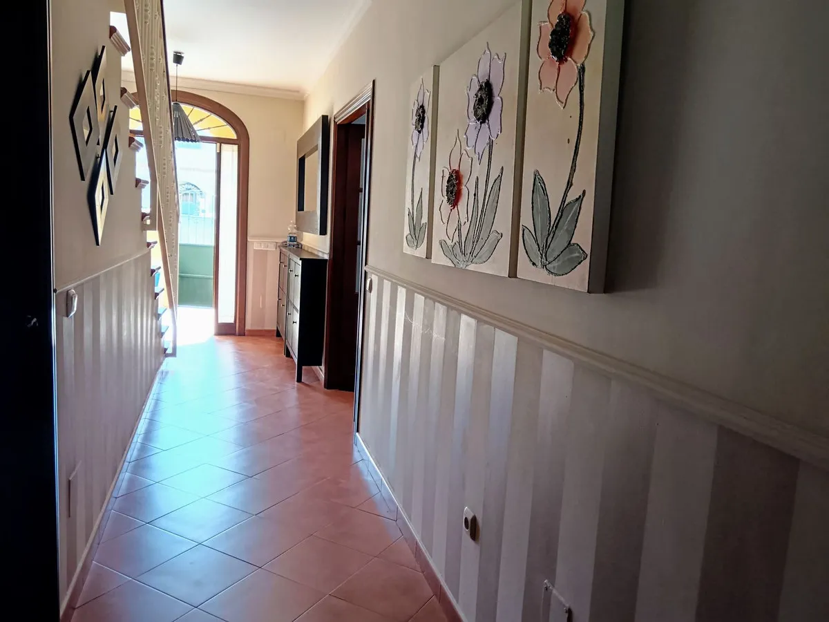 fa704e02-89b0-40c3-96ef-26dcdaa74a52