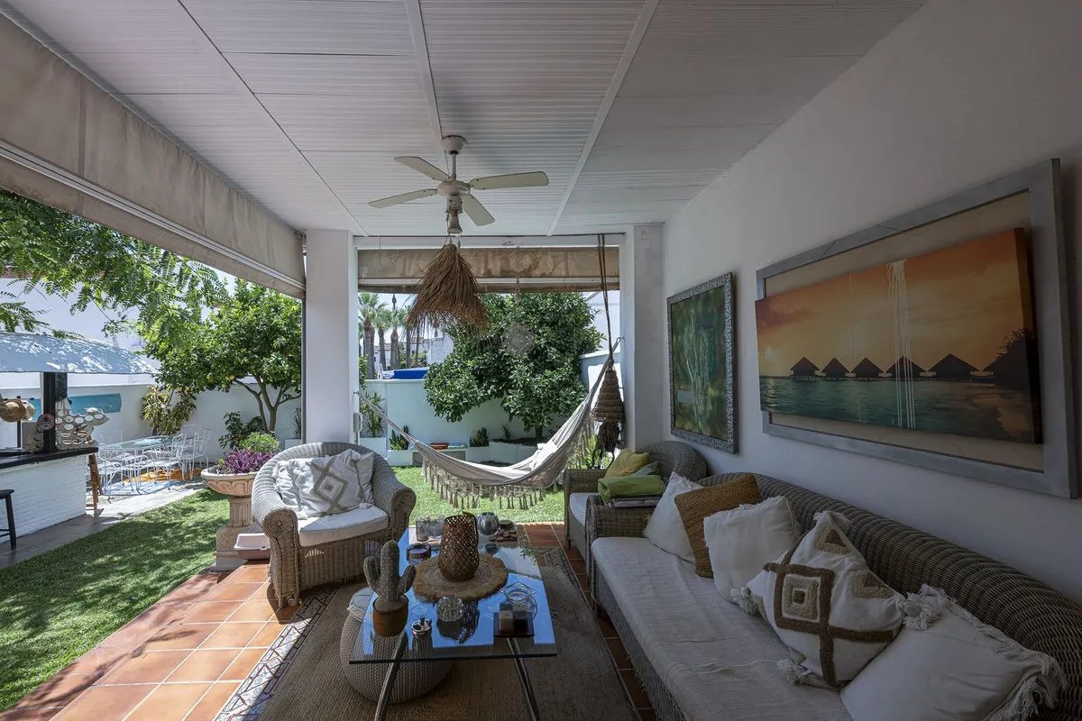 27ce7fc5-8167-4629-8af2-90c681b3fc56