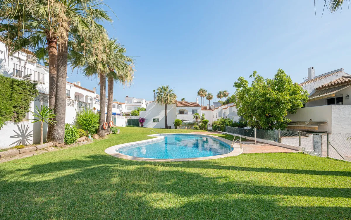 c0b3a7f1-8718-45ea-97d6-f82feb25b756