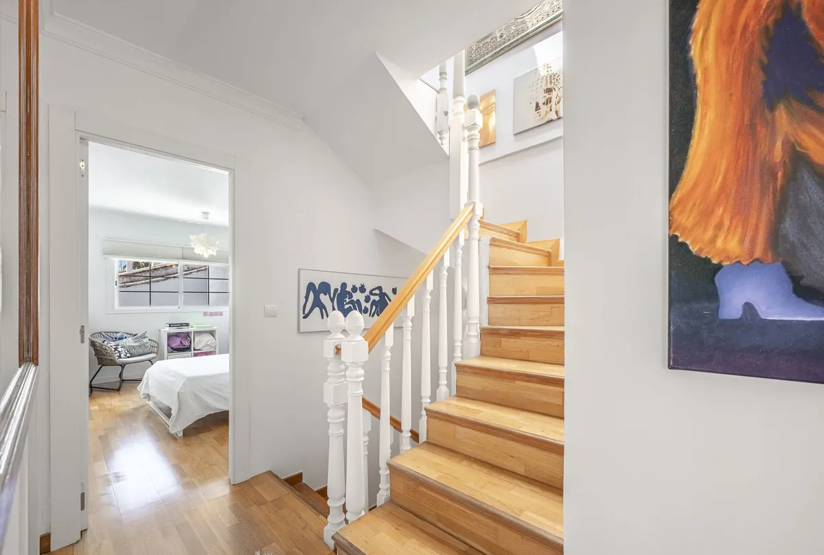 dc890ee5-fa71-4cf6-b1c4-ba51109cc0d4