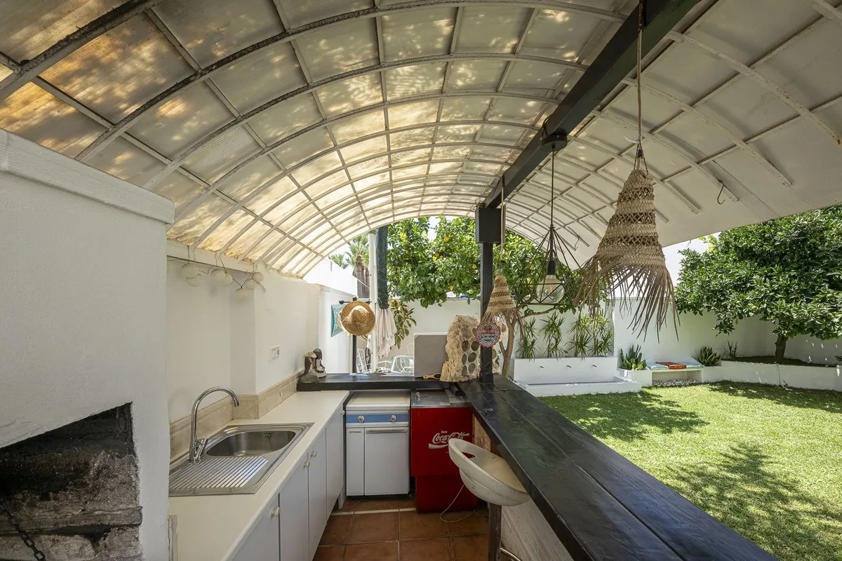 fa9f7e40-2177-492a-bf35-246f75945eb8