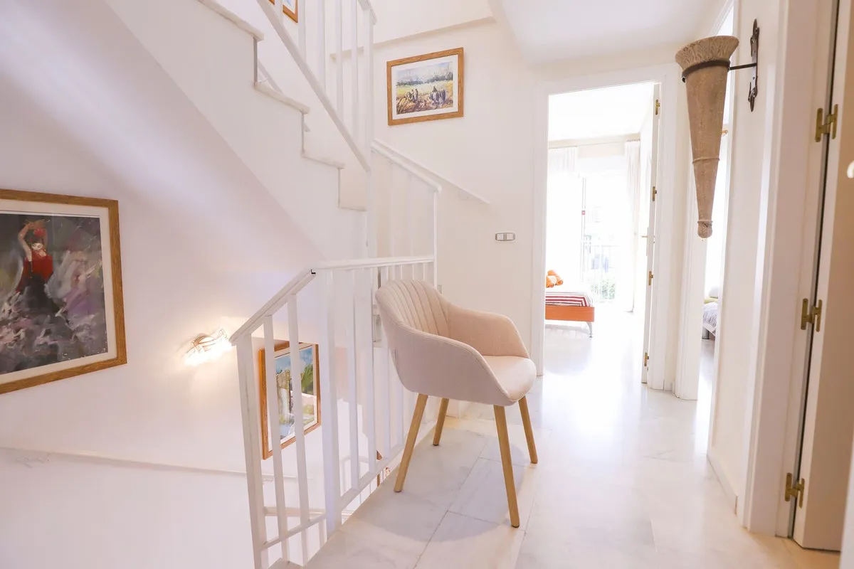 d2ac2880-d4cf-45e3-92d9-ee2abf92825e