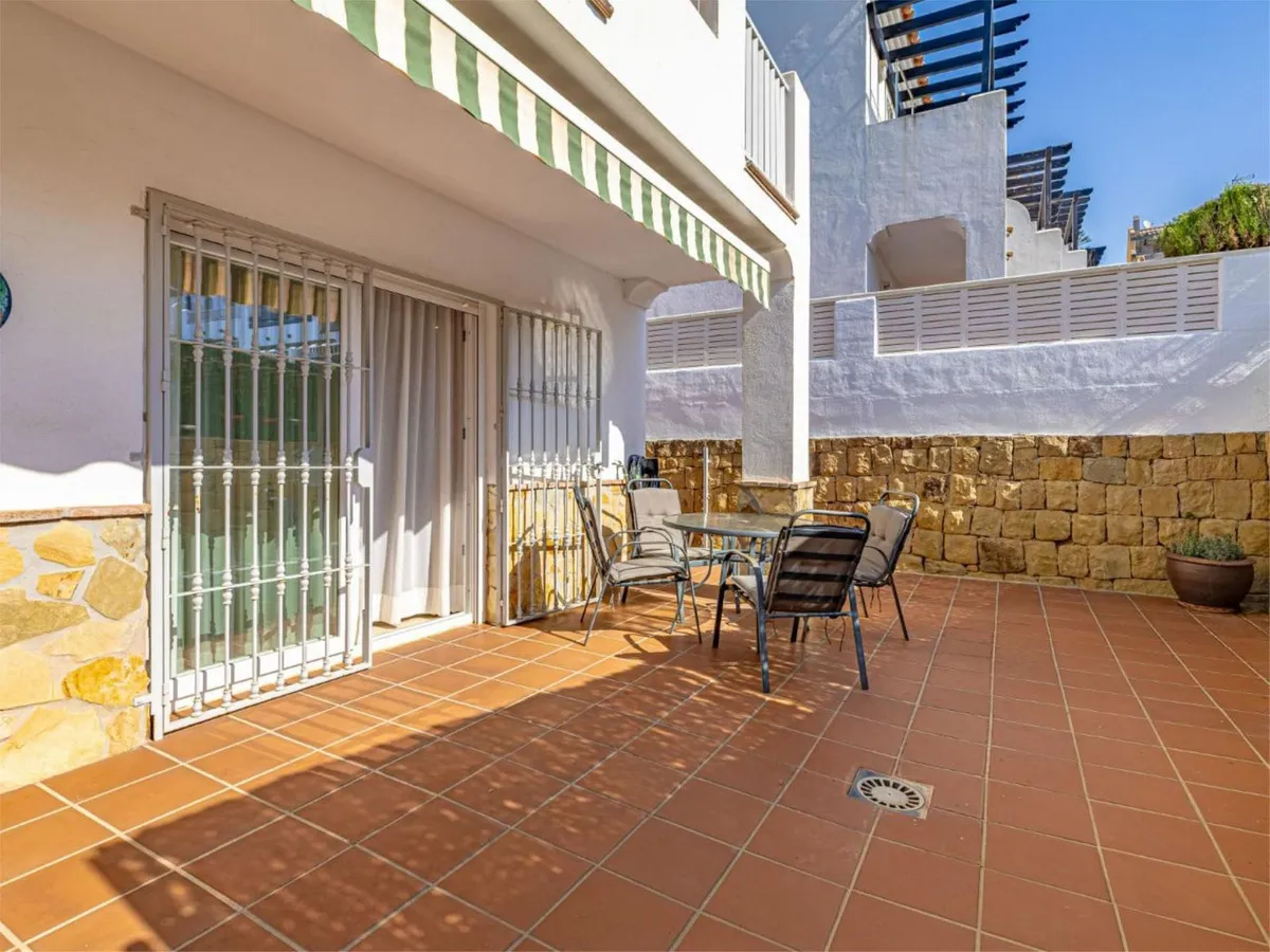 a6d01221-4ee9-43aa-a452-4224f5f82317