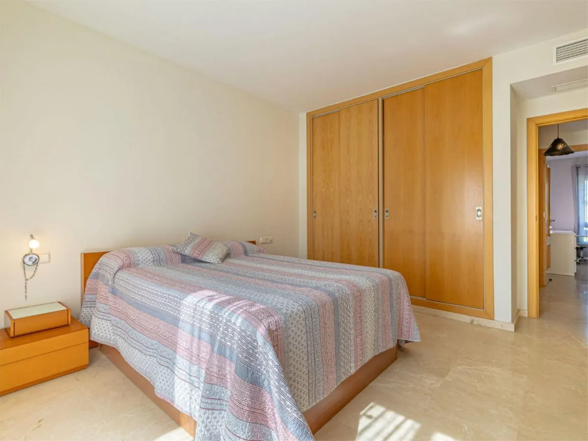 d5910fdc-5795-41dc-94c3-576deb27a3cd