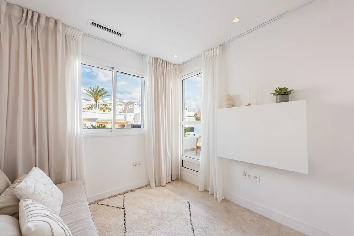 2bfaef99-2331-4bdc-8a43-03649c1c8f14