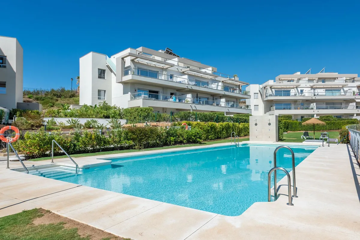 35f6a339-e09d-4381-963d-eefd9c3cf206