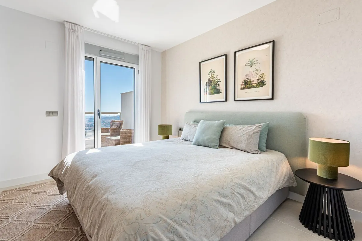 e61d83c1-3edd-42d0-9718-b038268a6146