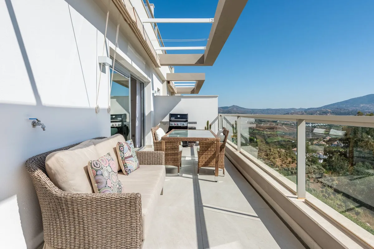 fe410f6c-4e54-4f87-9124-8cca2aa2cdcf