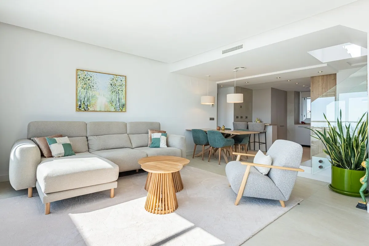 fe745478-3a71-4970-a19e-99cd62ce7fa8