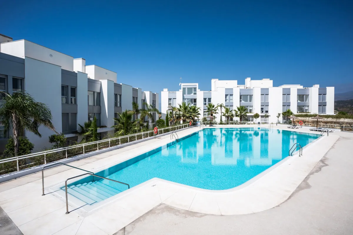 cc13c1a9-3759-4f2a-92be-fcb43fa3433d