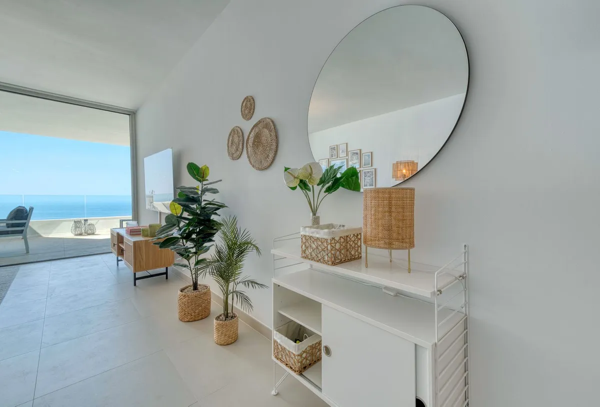 29011ff3-9bdd-4fa4-b56d-e8473e18ff55