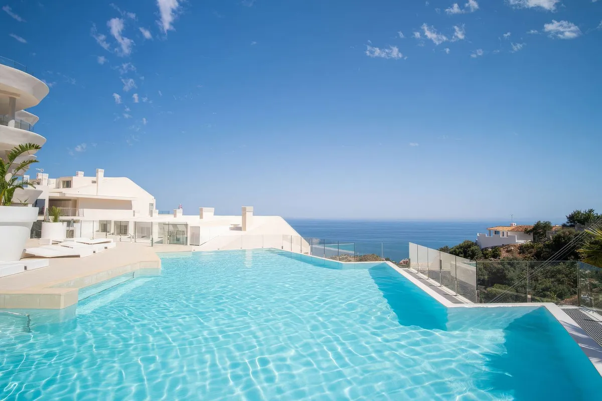 33554865-cc23-41f9-9c5f-03173dc741a1