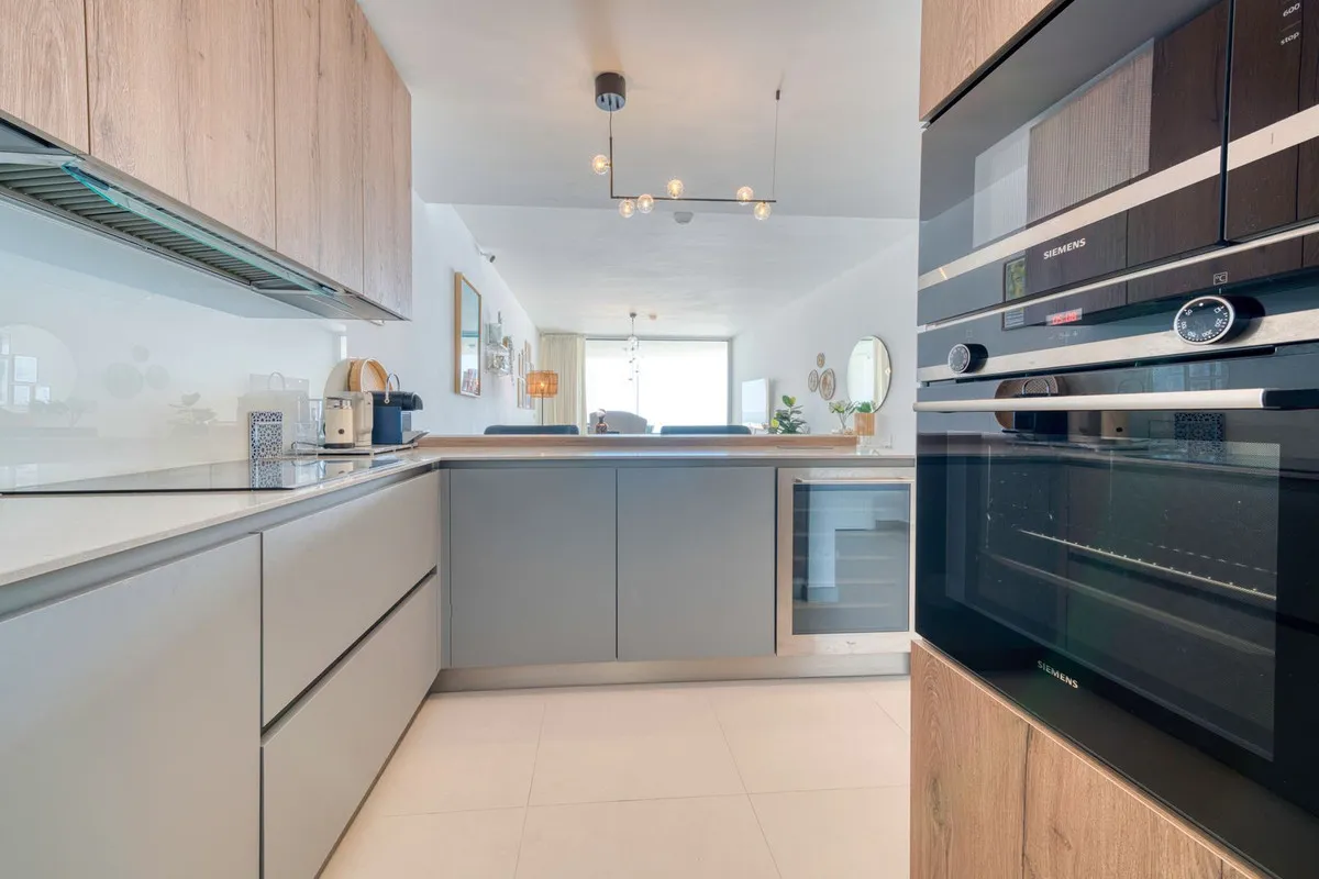 517cac75-51ba-439a-93ac-2a24f89f63c0