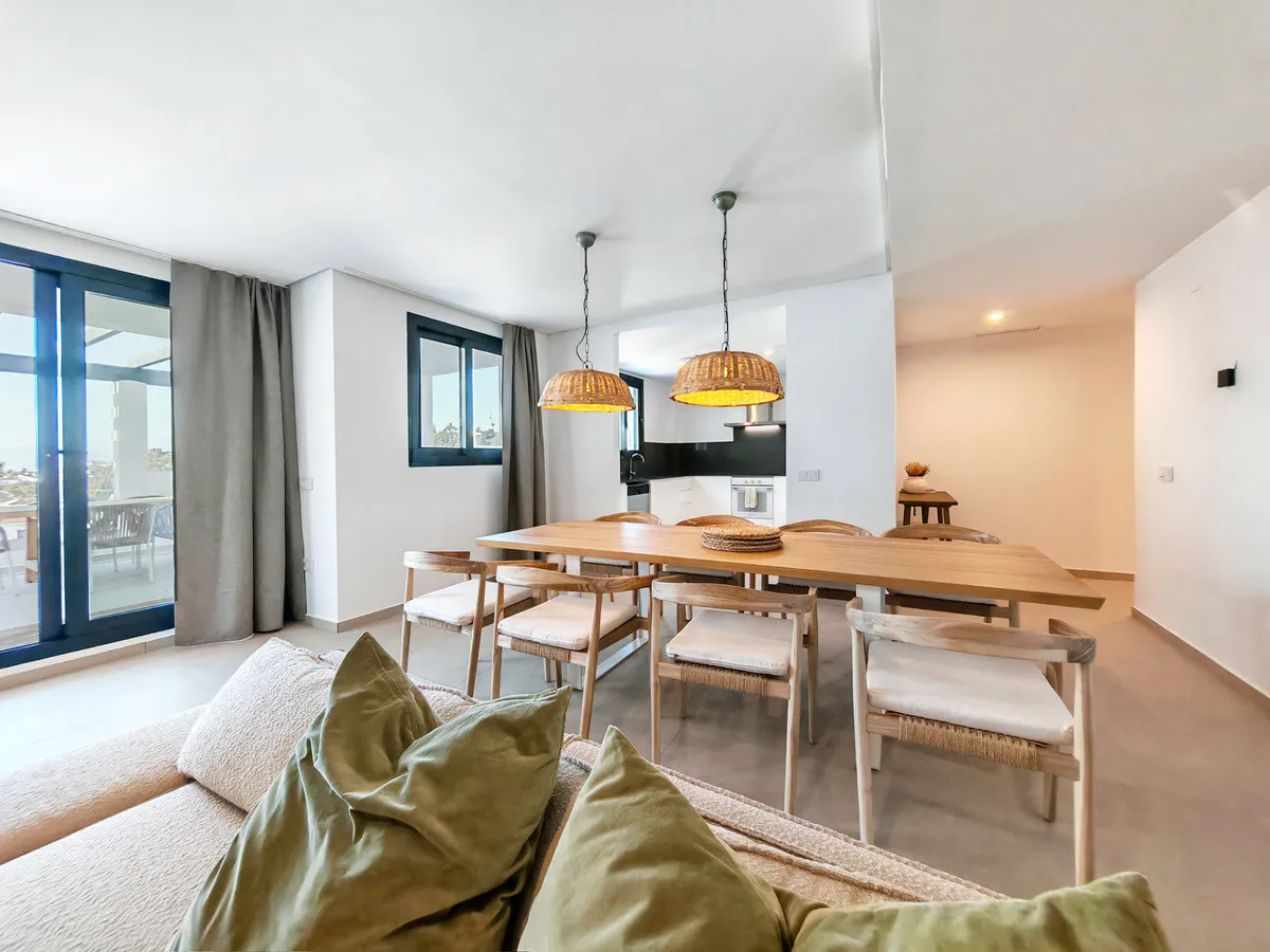 f971256d-6840-463f-a598-6efe94829fc9