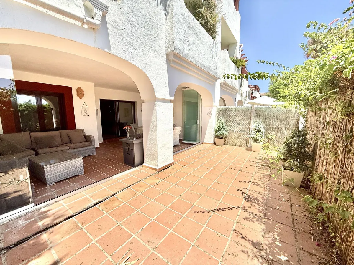 3fe0111f-84dd-4d49-ad31-e7f86544f439