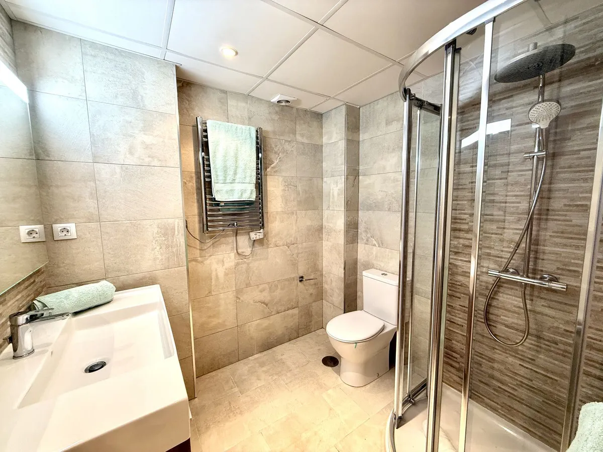 9d6991a1-25ca-47af-9e55-ac965a730b6b