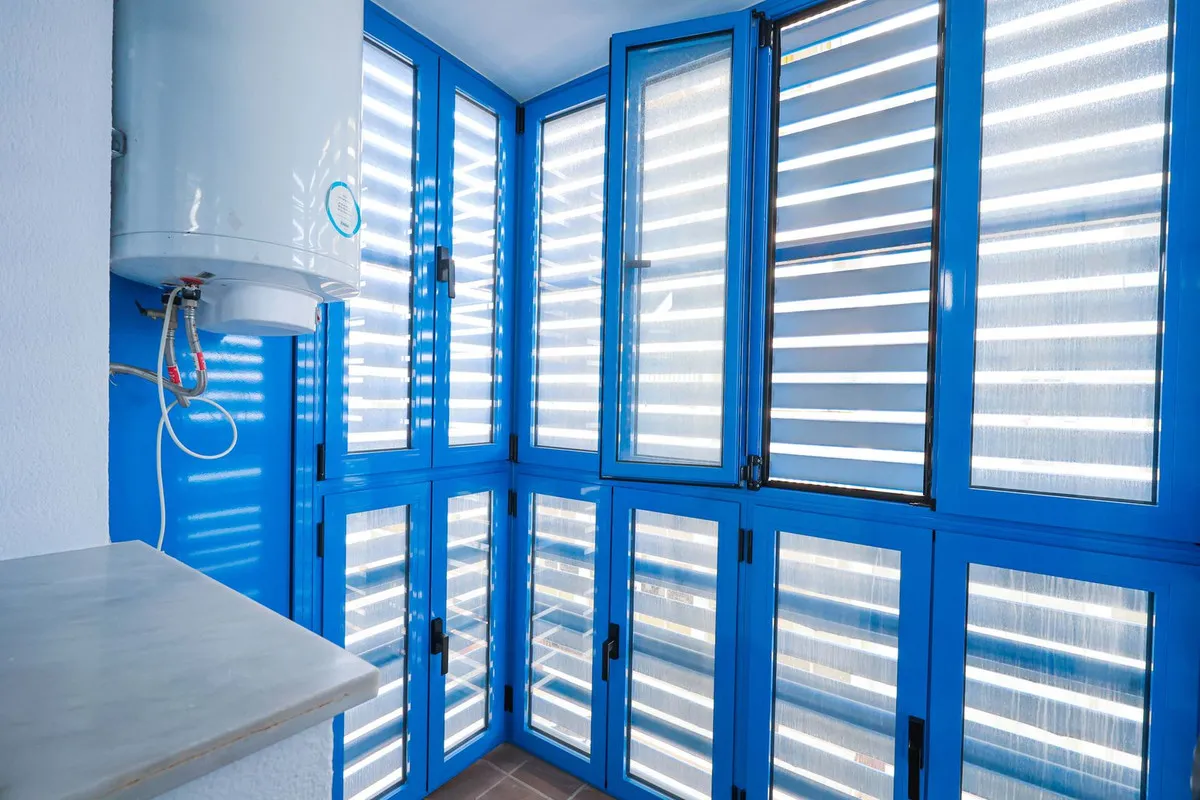 b25858fb-6fb8-444c-8f15-ece073a64e6a