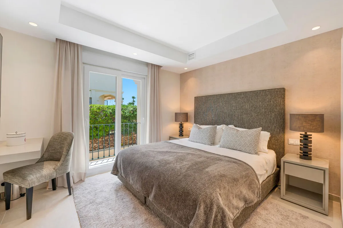 064fc5f1-17a0-4702-b79a-a3242e8b10a4