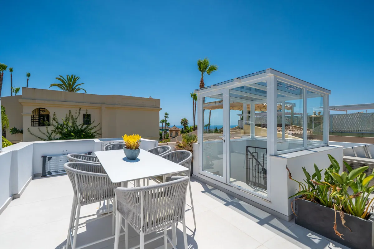 ae769761-9a86-4003-bf1f-56acbb511a52