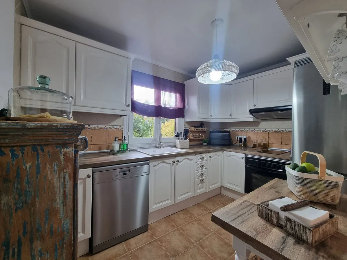 08f17d66-86a4-45aa-8580-e6880f2c3393