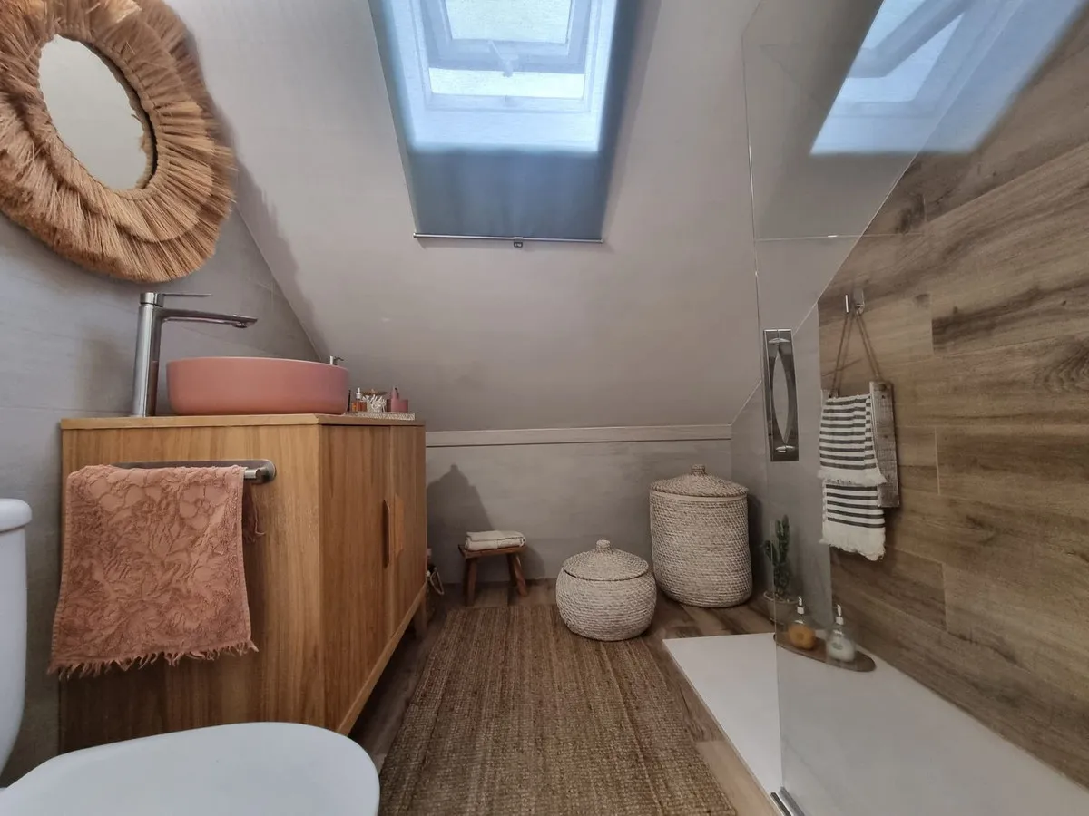 2a742e10-b727-4484-9b0a-78fc45824237