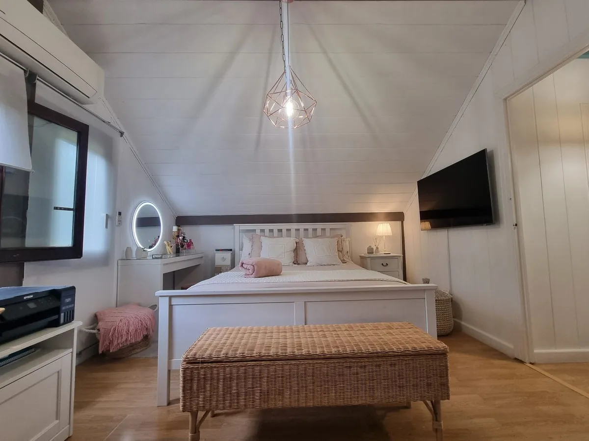 866528cf-9d9e-48c7-80a9-66e0b76284ea