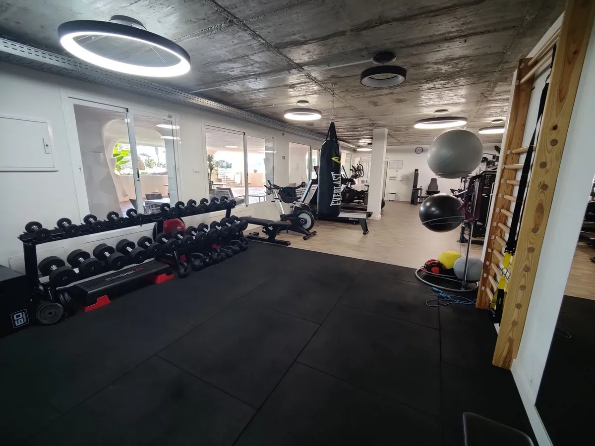 f83bf289-a69f-4c65-b4ce-ffe16408c790