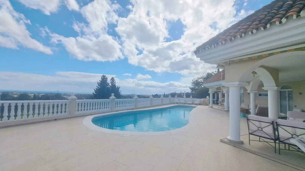 4ba4f68e-a126-4c9e-9a38-d148f0ce93be