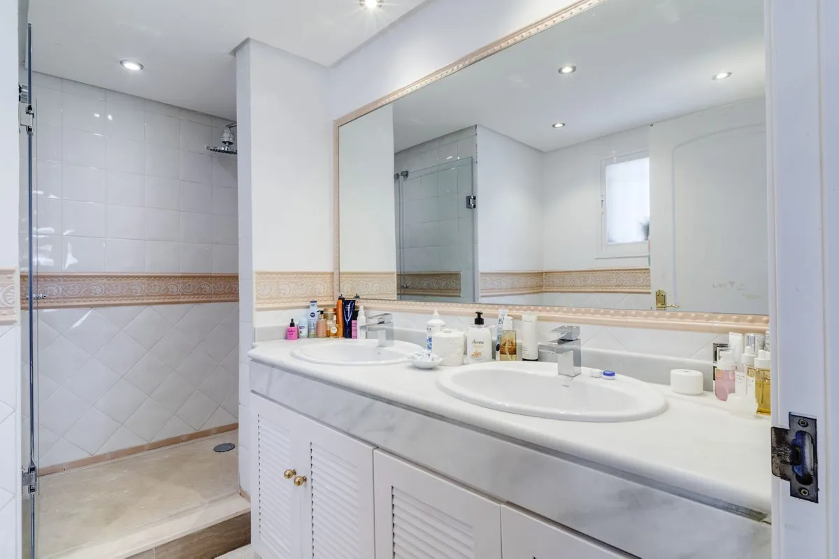 068a0152-15af-4382-9f57-d3a886f15143