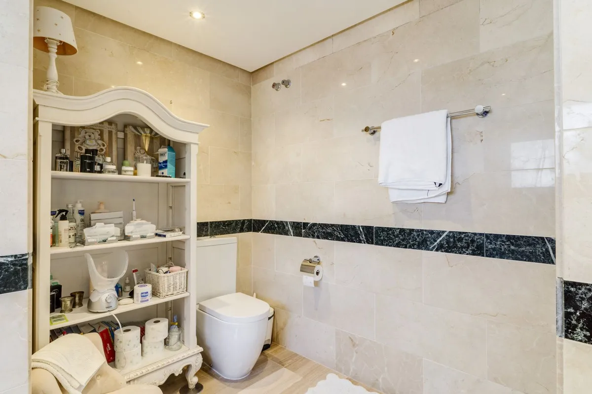 abae8f80-145c-4d6a-bfb1-75c5f460a4b0