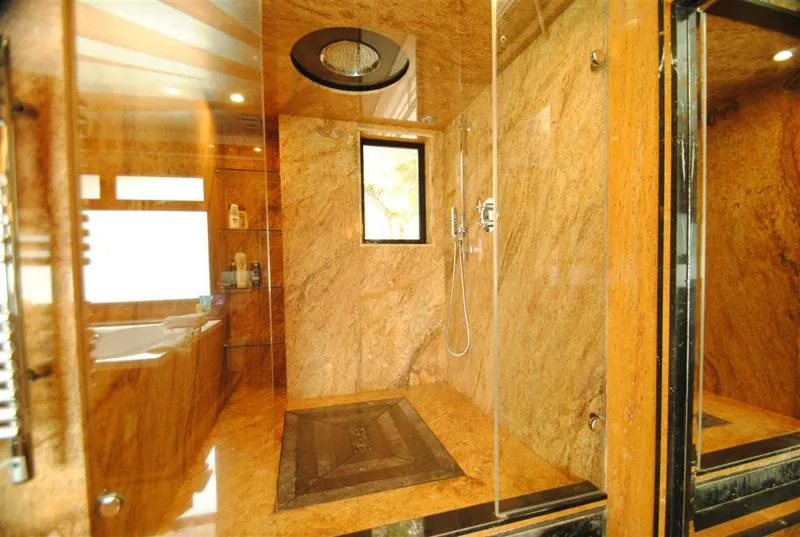 09a9469e-8e5d-47a7-9d6a-165210d11721