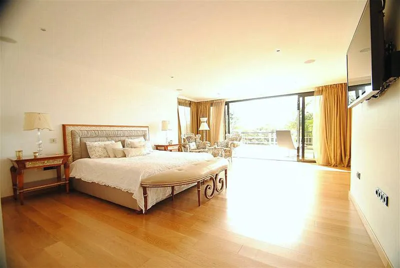 e9996bf3-2915-4473-96dd-d65706916990