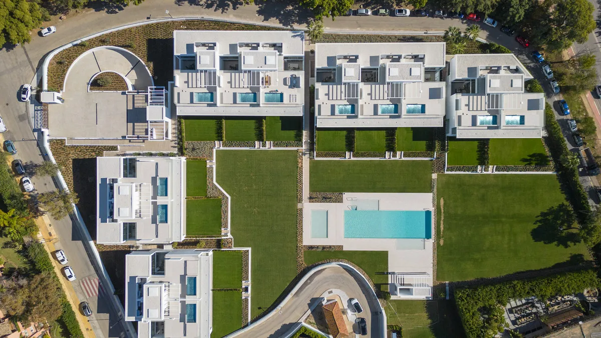 ab9cda70-6027-4dc3-a6ee-36ca65949149