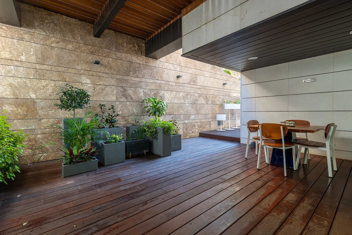 0f63c61c-6ae0-4069-8eaf-beac4aef9529