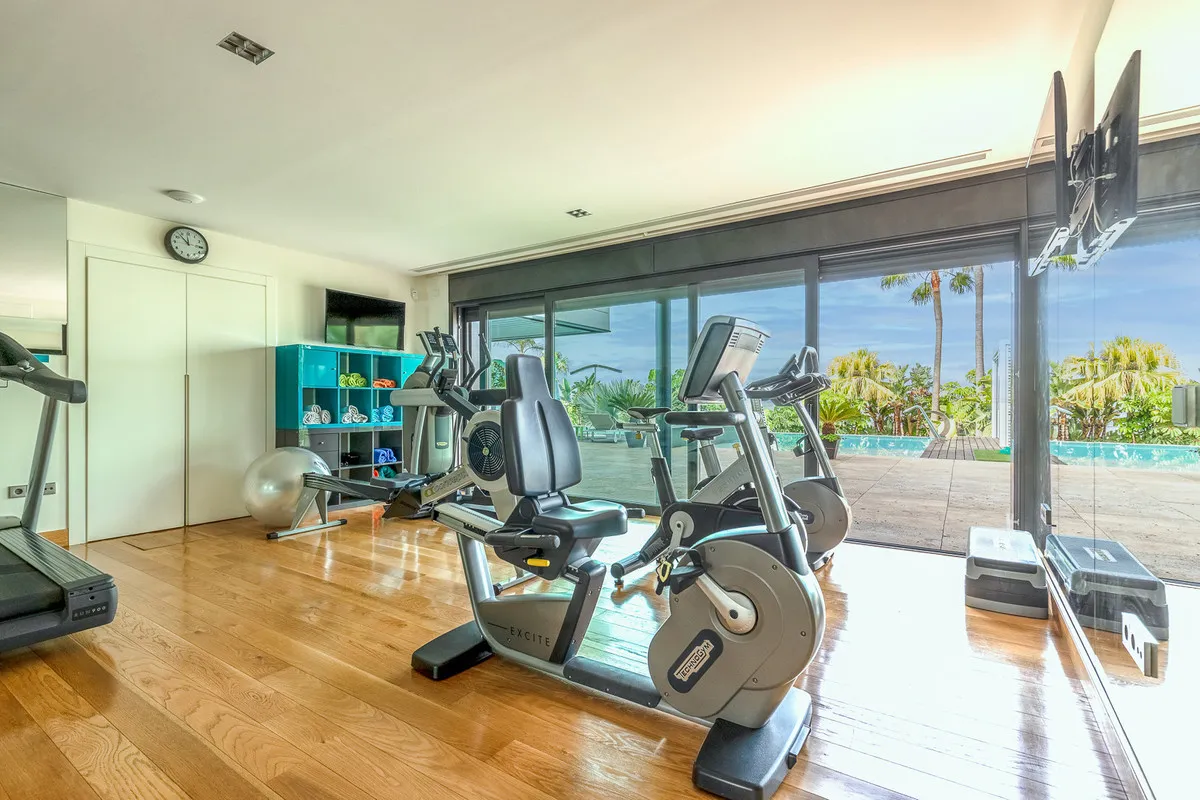 98c6bab9-d1bd-442a-92cd-df7bc992e3d0