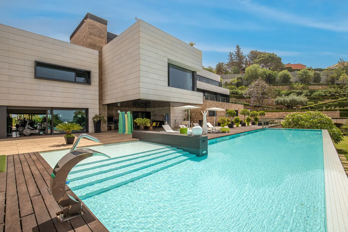 fa6d68a8-d53f-4b0d-b65d-98d75e23d214