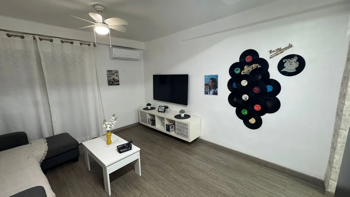 6e14589e-ff52-41c6-acb4-b2872f9fe8de